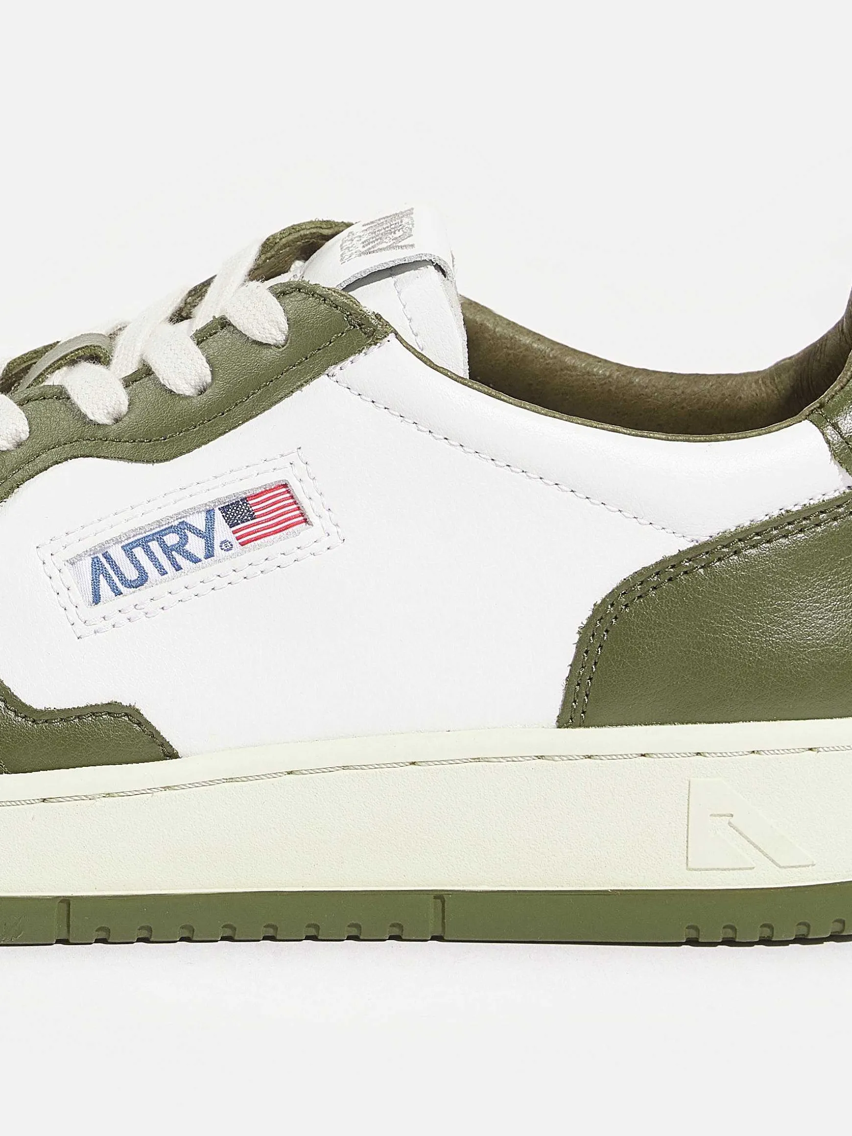 Autry | Medalist Low For Men