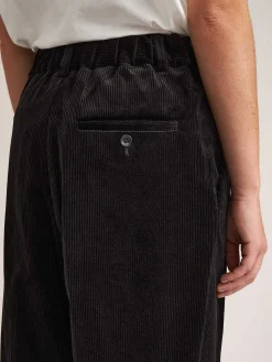 Nicholson & Nicholson | Sand Corduroy Pants