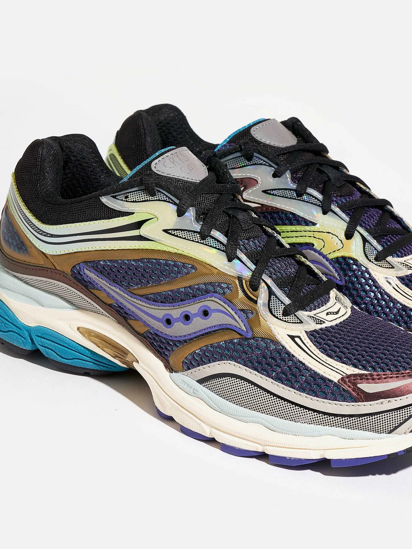 Saucony | Crystal Cave Progrid Omni 9 For Men