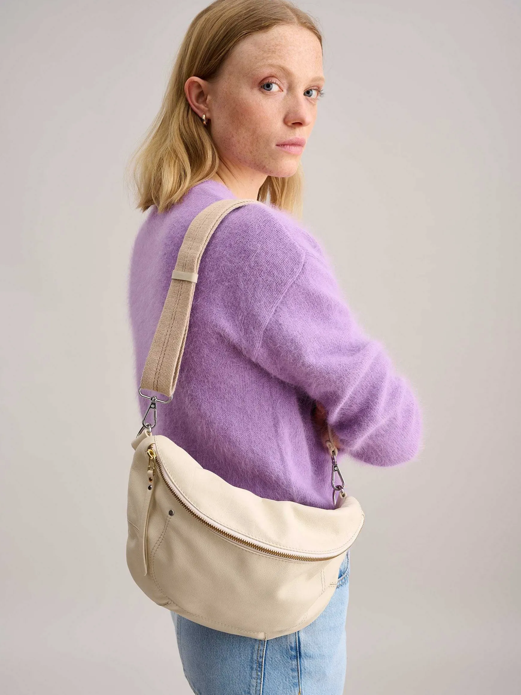 Souply Sling Bag