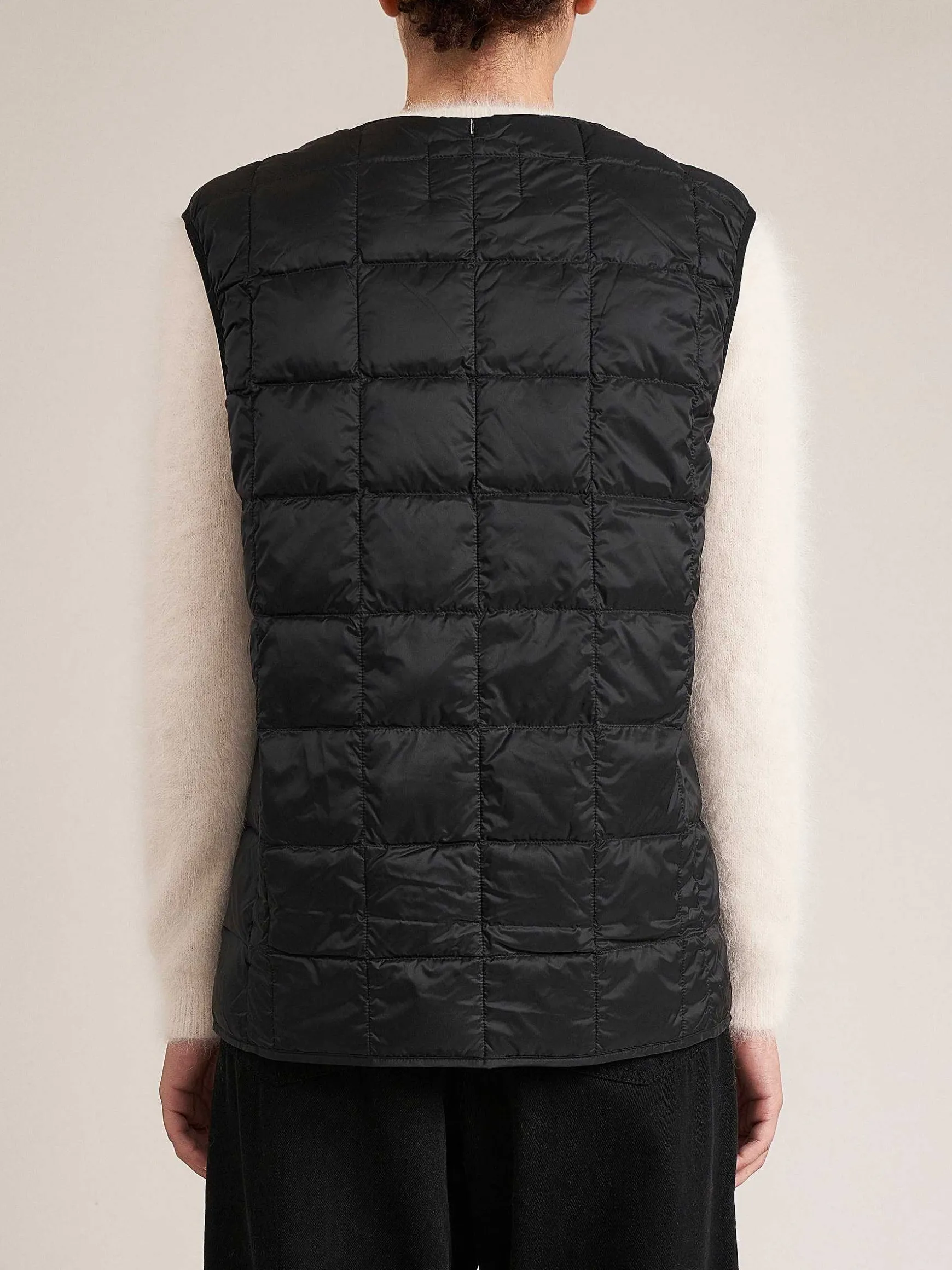 Taion | Crew Neck Button Down Vest Bodywarmer For Women